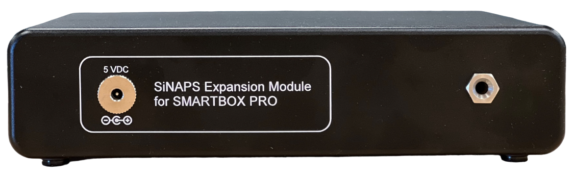 SiNAPS interface box, back panel: the 5 VDC input and the system ground post